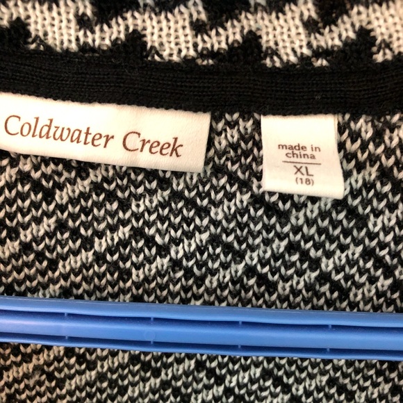 Black and White Sweater Coat - Picture 4 of 4